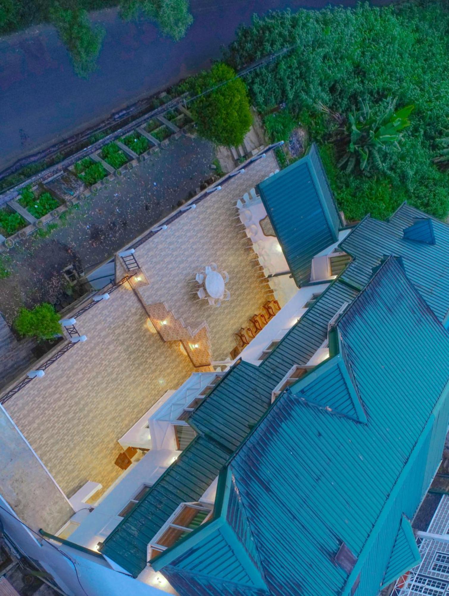 Blue Moon Residency Hotel นูวาราเอลิยา ภายนอก รูปภาพ